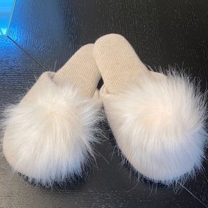 Cashmere Pom Pom Slippers